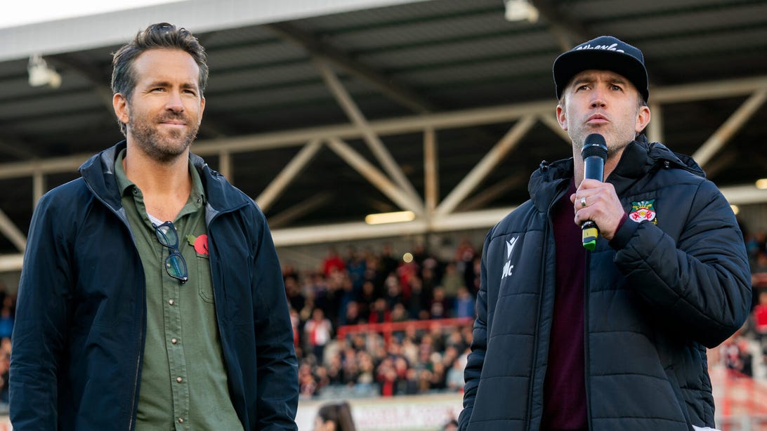 Ryan Reynolds and Rob McElhenney, Welcome to Wrexham